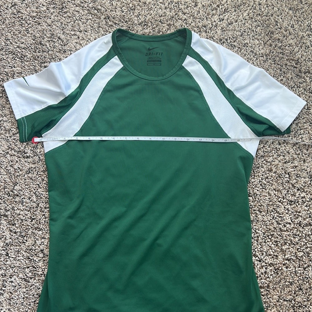 Nike Dri-Fit Women’s Tee Shirt, Size M - Picture 2 of 5